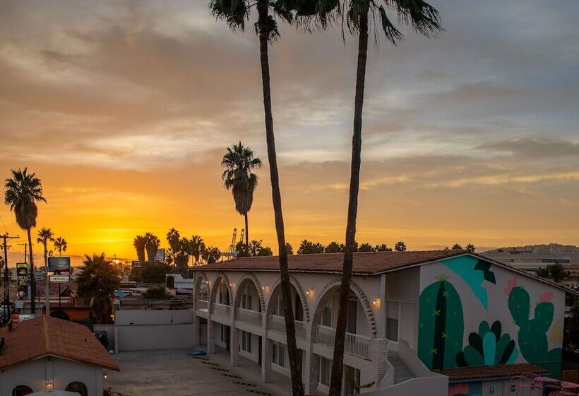 酒店 Beach House By Eazy