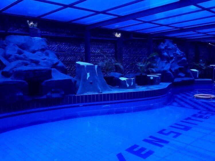 هتل Haven Suites, New Owerri