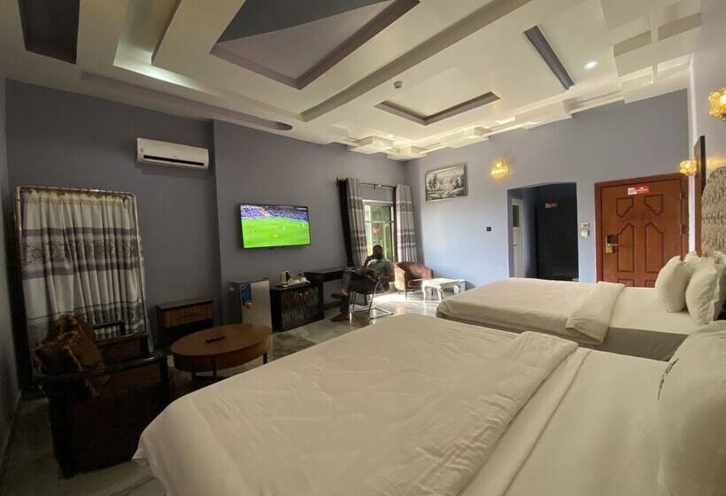 هتل Haven Suites, New Owerri