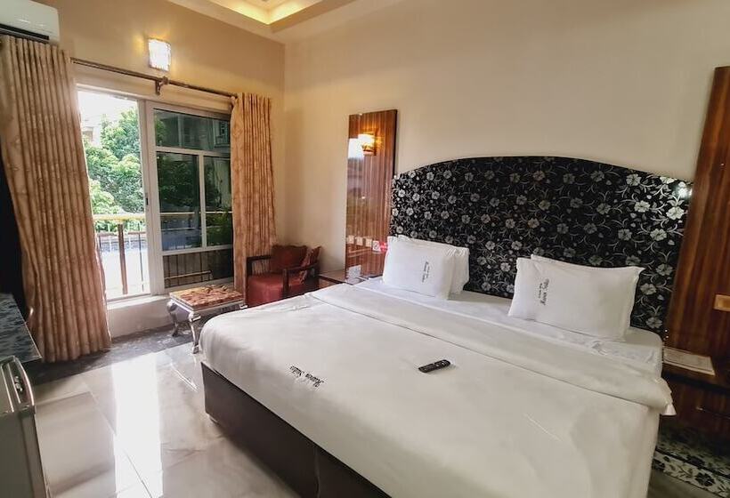 هتل Haven Suites, New Owerri