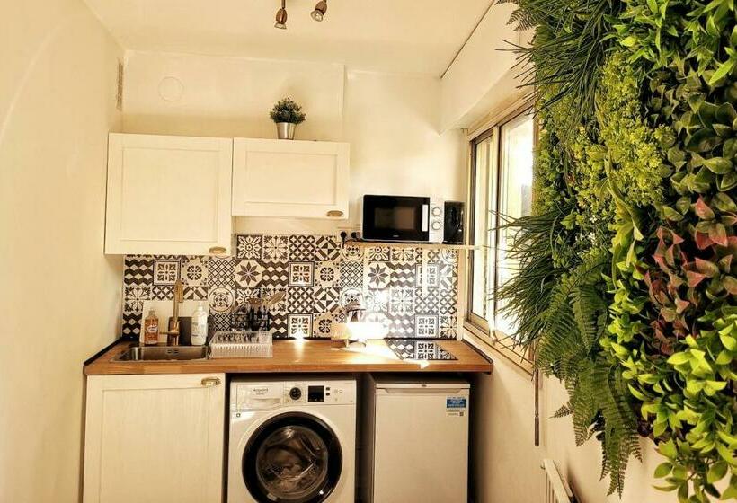 Parking Privé + Jardin + Clim Proche Plage & Resto