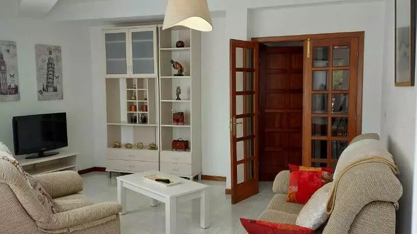 Piso De Ana Piso En Carnota Con Espacio Exterior