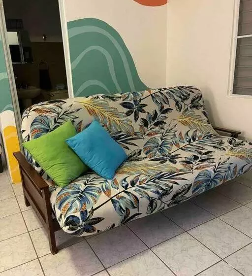 2b Breezy 1 Bdrm By Crashboat Beach, Sleeps 3