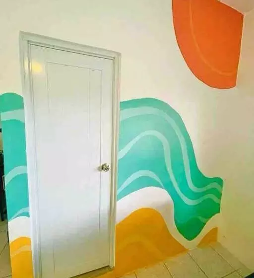 2b Breezy 1 Bdrm By Crashboat Beach, Sleeps 3