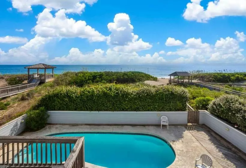 6120 Yankee Clipper Oceanfront Pool Hot Tub