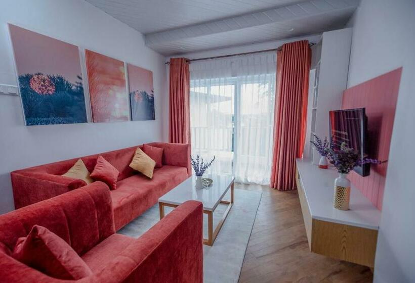 The Breeze Luxury Apartment