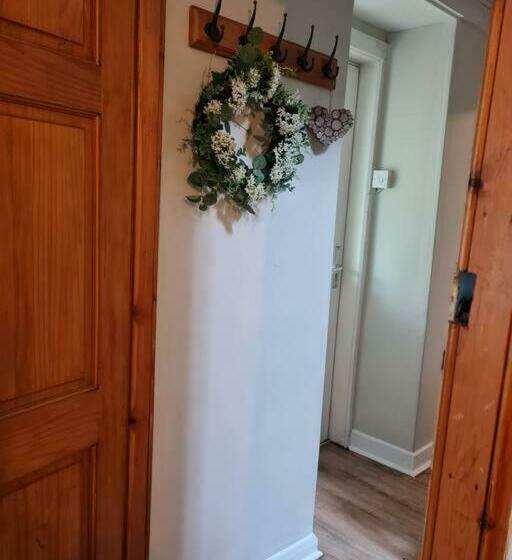 Susanna Cottage. 18 Century Miner S Cottage