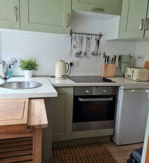 Susanna Cottage. 18 Century Miner S Cottage