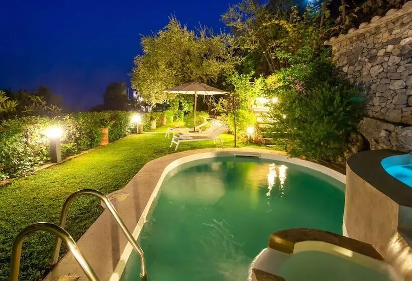 Villa Casarossa Numero Uno 6