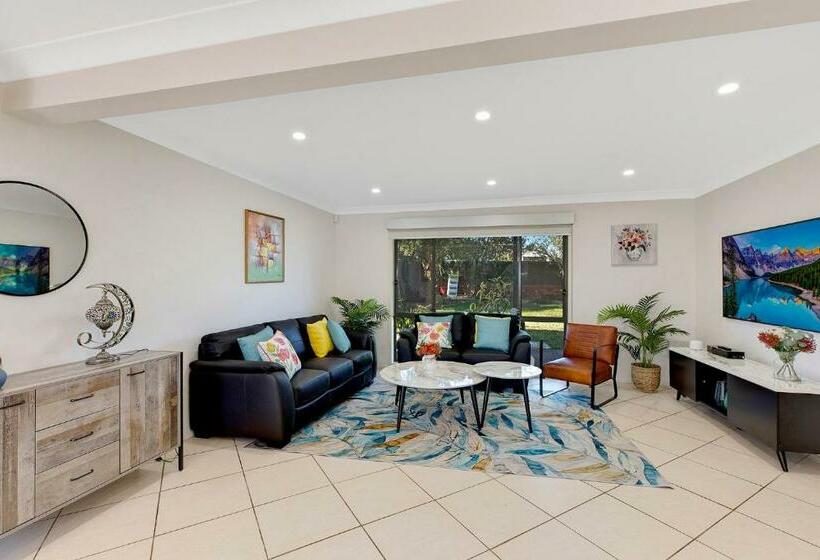 Lakeside Tranquillity