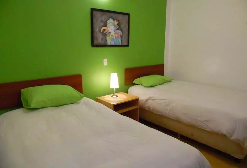 הוסטל Casa Mayu Hostal