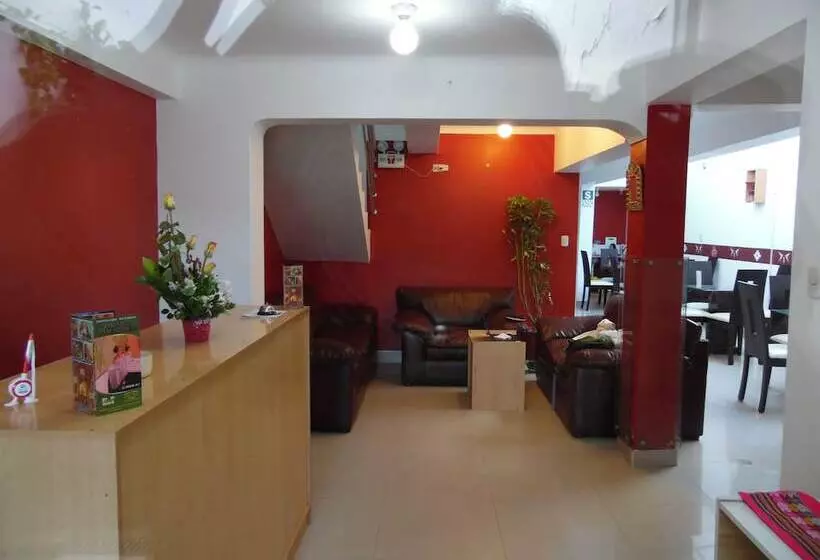 הוסטל Casa Mayu Hostal