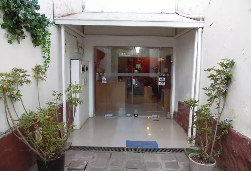 הוסטל Casa Mayu Hostal