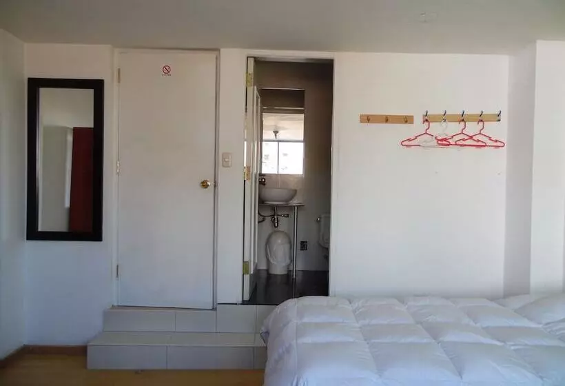 הוסטל Casa Mayu Hostal