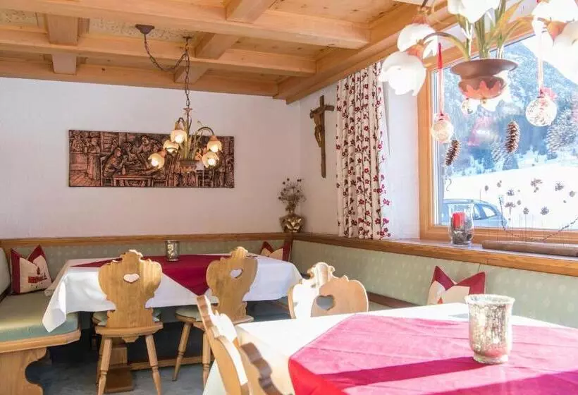 Bed and Breakfast Pension Daniel