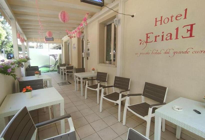 هتل Eriale