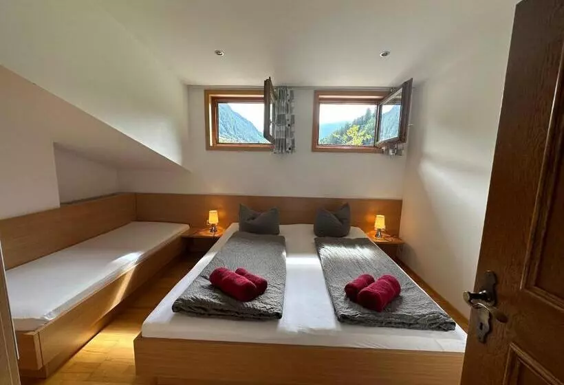 ホテル Haus Ausserbach