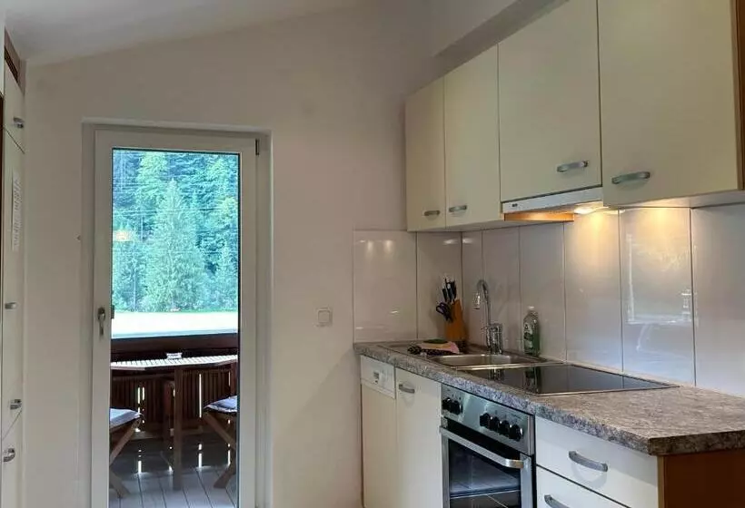 ホテル Haus Ausserbach