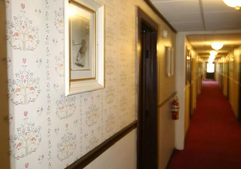 Отель Innsbruck Inn At Stowe