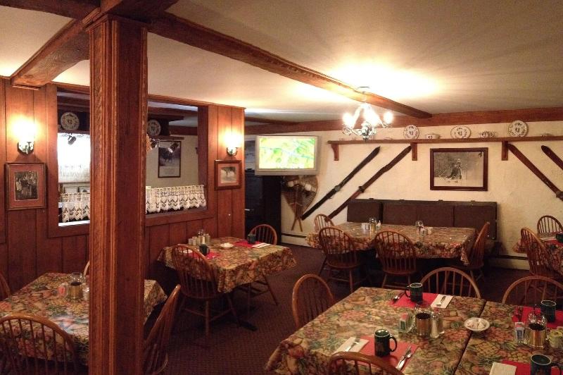 Отель Innsbruck Inn At Stowe