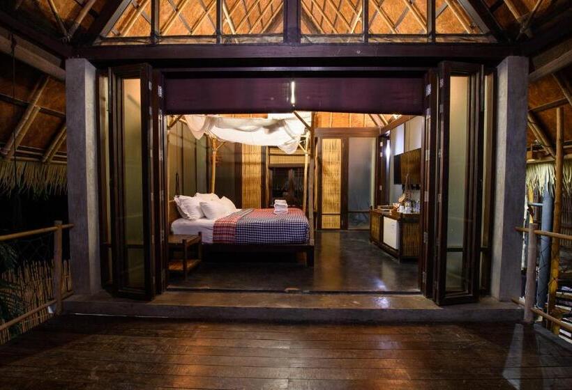 هتل La A Natu Pranburi