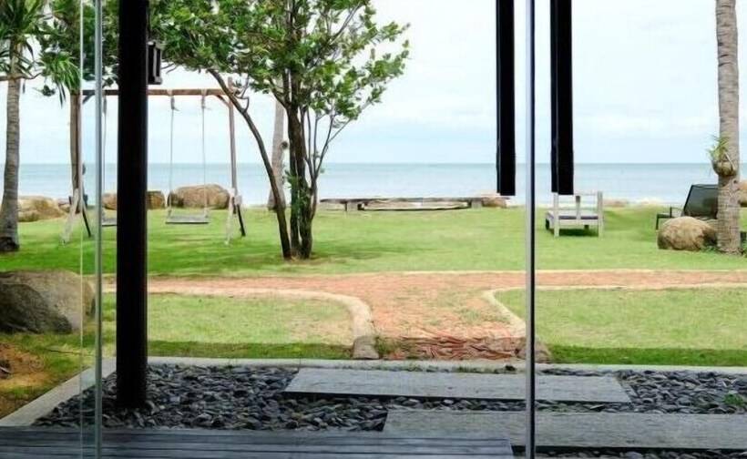 هتل La A Natu Pranburi