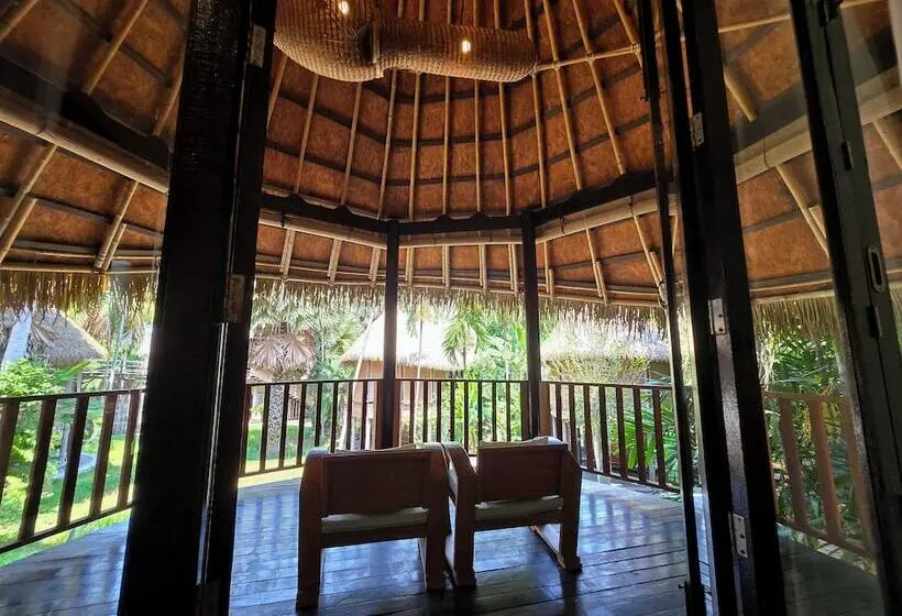 Hotelli LA A NATU Sam Roi Yot