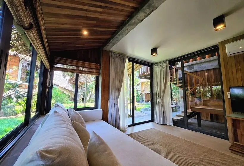 Hotelli LA A NATU Sam Roi Yot