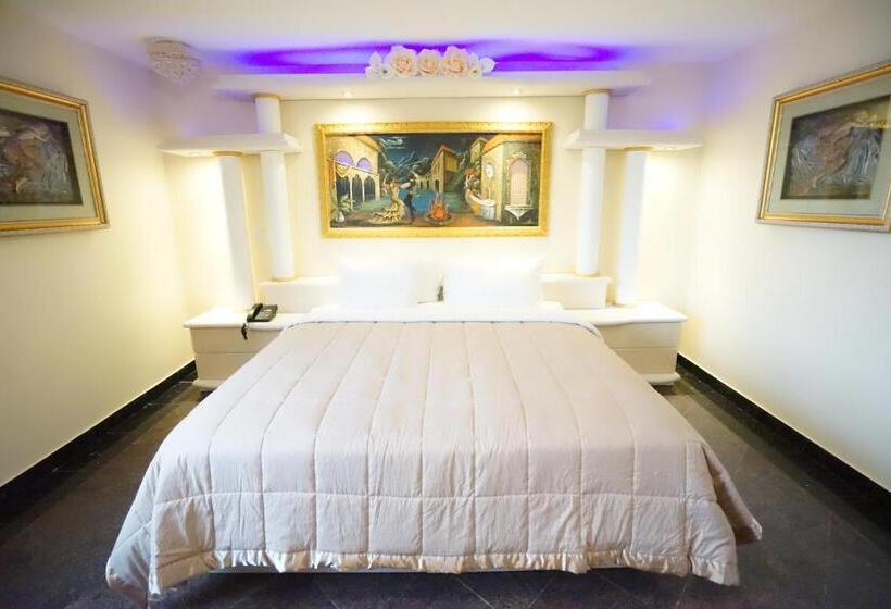 Отель Paris Suites