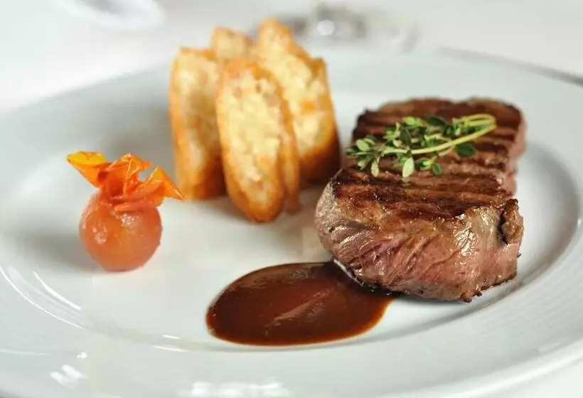 Отель Penzion Tematin