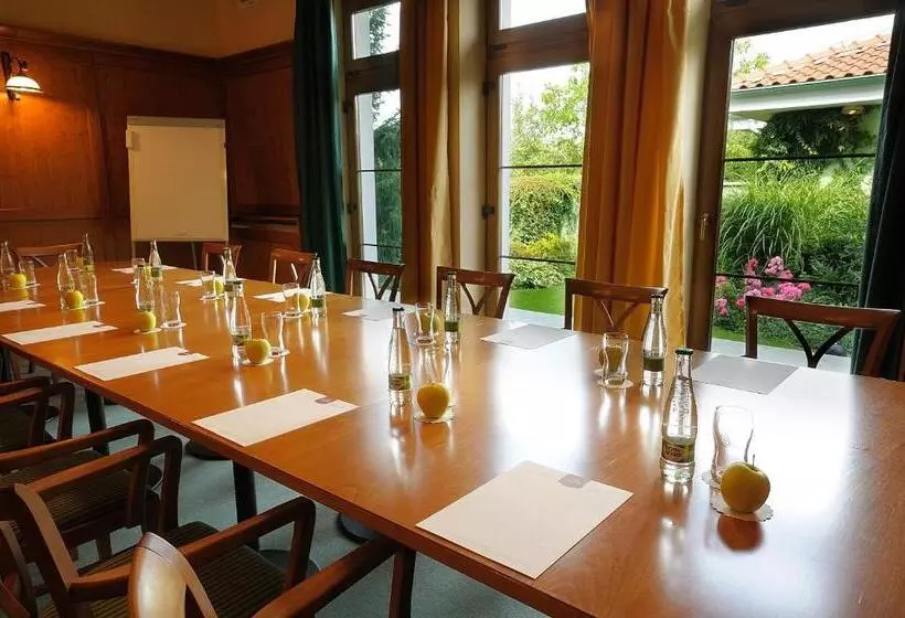 Отель Penzion Tematin