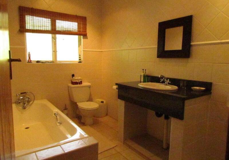 בית מלון כפרי The Saffron House