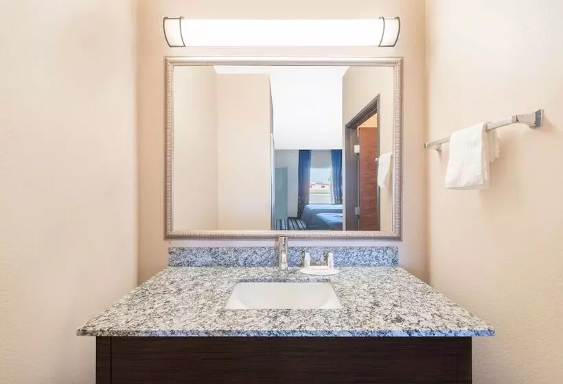 ホテル Super 8 By Wyndham Dilley Tx