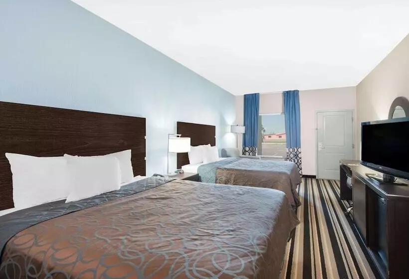 ホテル Super 8 By Wyndham Dilley Tx