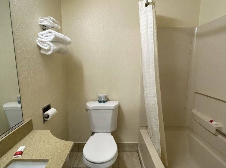 モーテル Lodge Inn Wrightstown Fort Dix