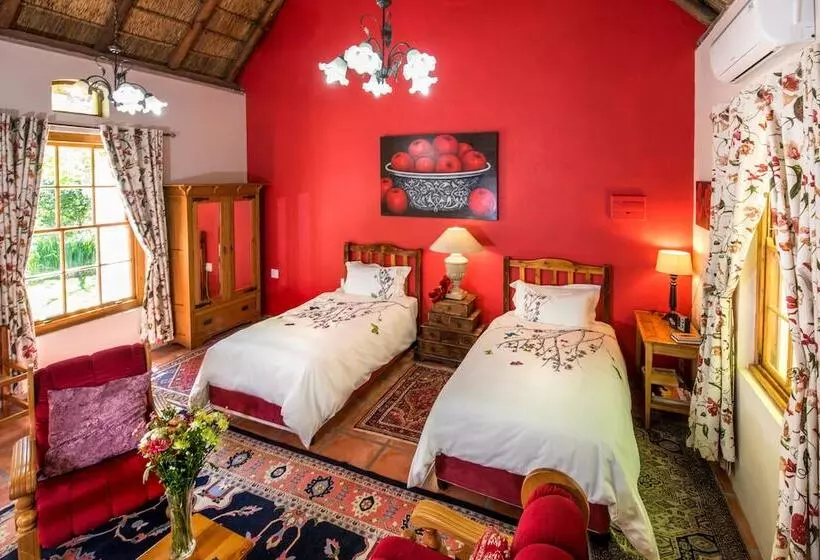 펜션 7 Church Street Guest House