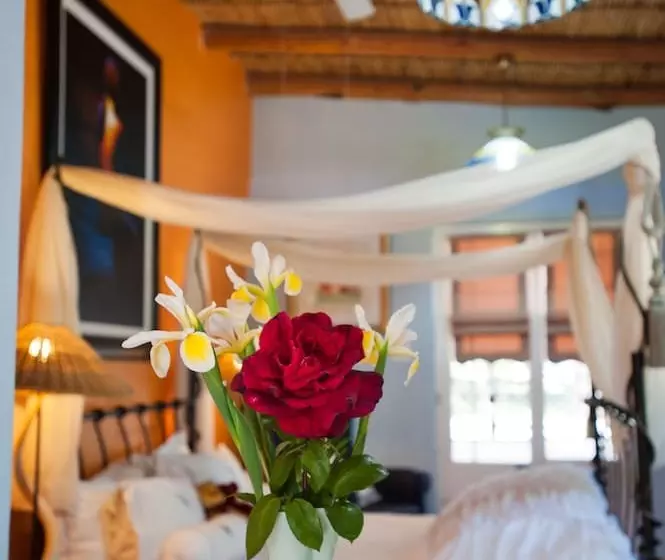 펜션 7 Church Street Guest House