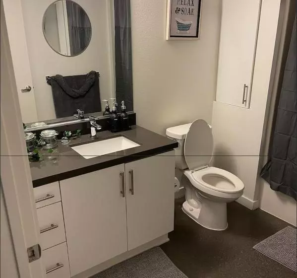 Dtla Home Away