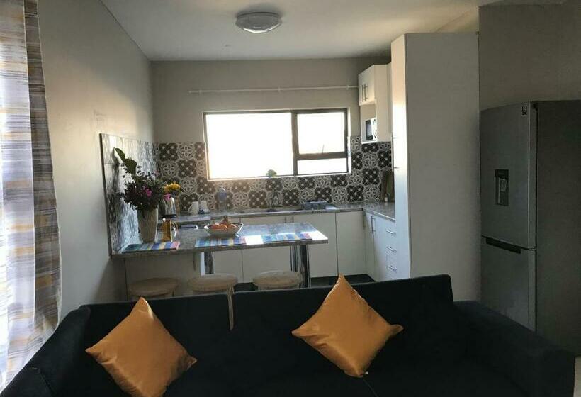 Margate Sunset Apartments