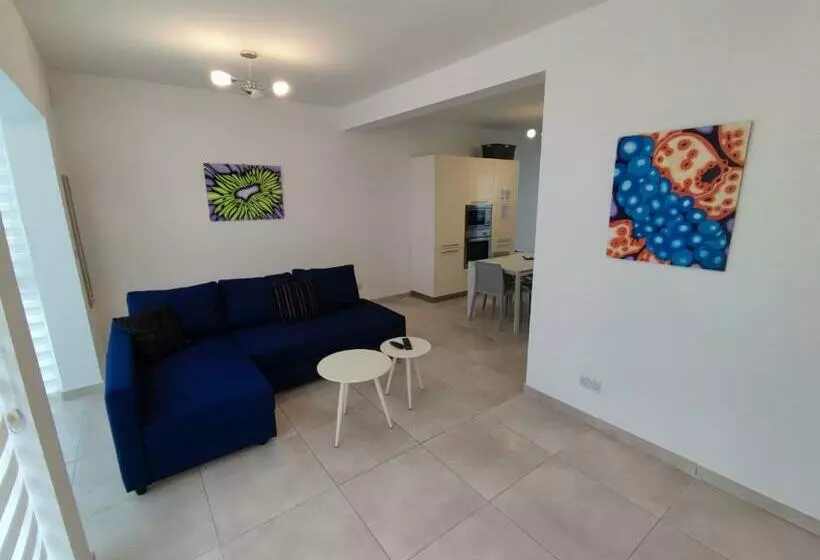 Modern Apartment In Gzira