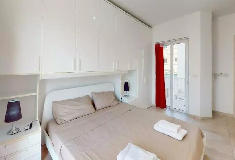 Modern Apartment In Gzira
