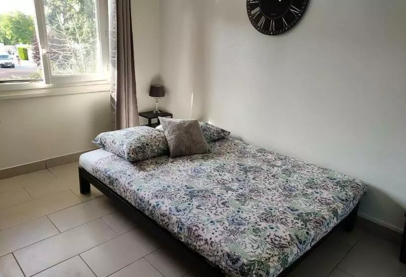 36 Dajot Studio Apartment   25