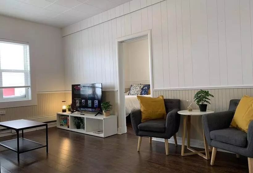 Gorgeous 1 Bedroom Condo Location Wifi