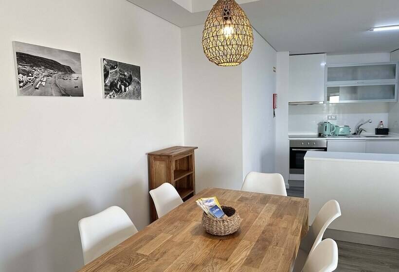 Iva S Panoramic Sesimbra By Trip2portugal