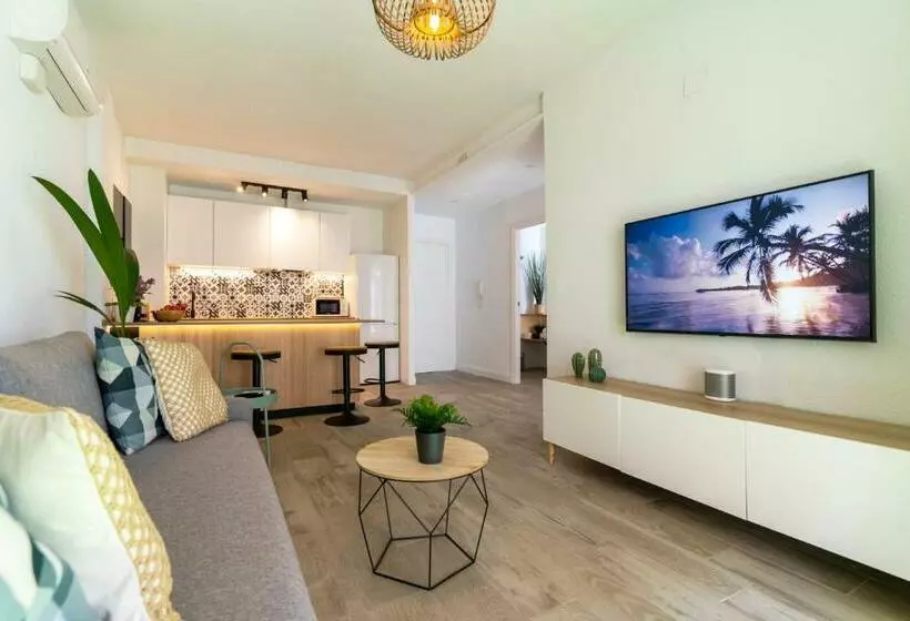 Nuevo A Estrenar. Vistas Al Mar, Terraza, Ascensor