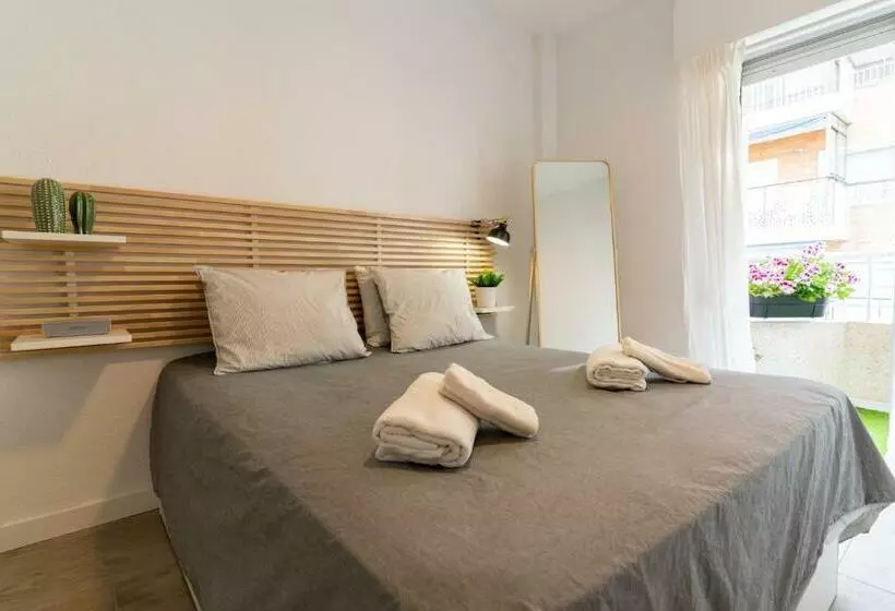 Nuevo A Estrenar. Vistas Al Mar, Terraza, Ascensor