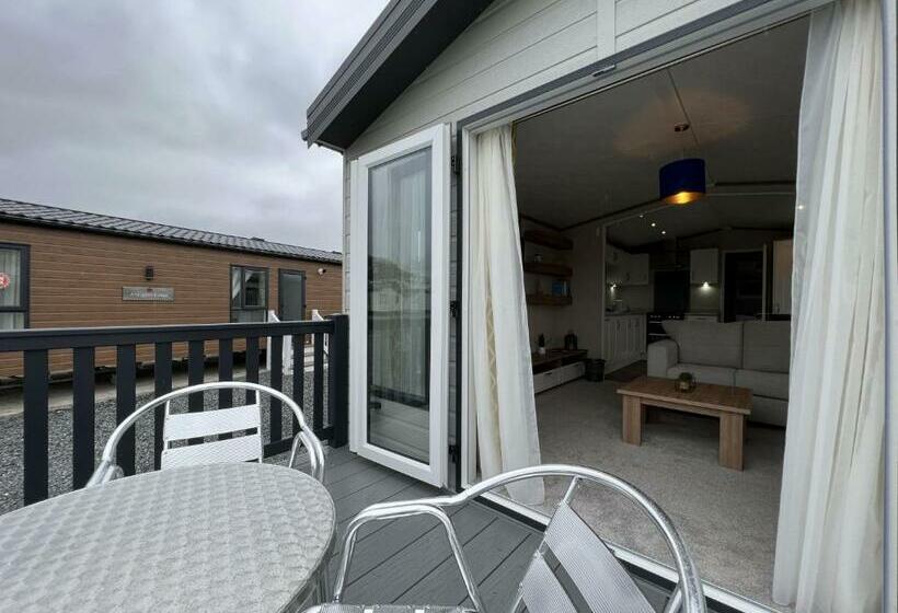 Stewarts Resort Lodge 21