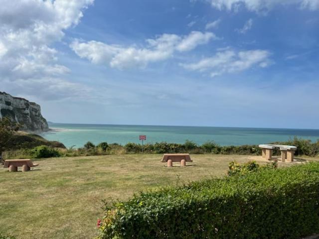 Le Gîte Des Falaises Plage à Pied Vue Sur Mer 10 Minutes De Dieppe