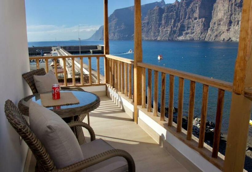 Luxury Beachfront Ocean View