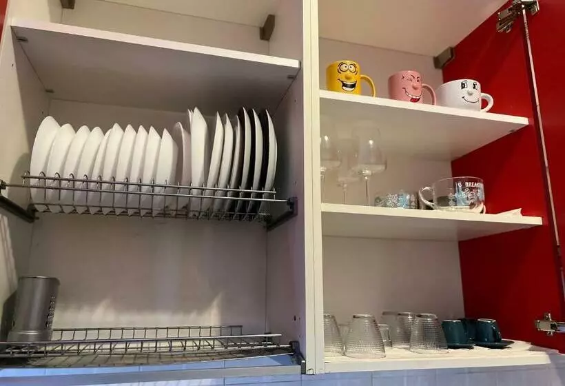 Stylish Flat In San Giovanni Lupatoto